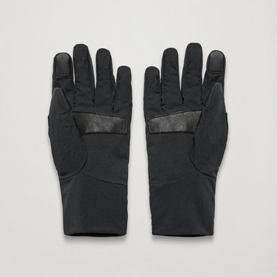 Black Montane Men's Khamsin Lite Softshell Gloves Front GMKLIBLA